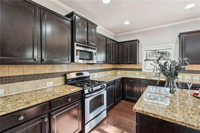 5275 Middleton NW Place, Acworth, GA 30101