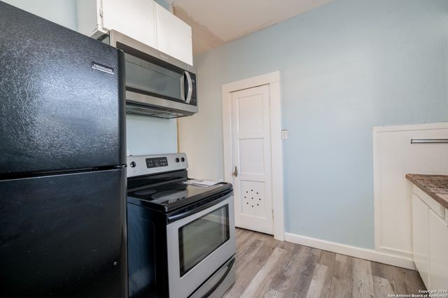 703 E Highland, San Antonio, TX 78210