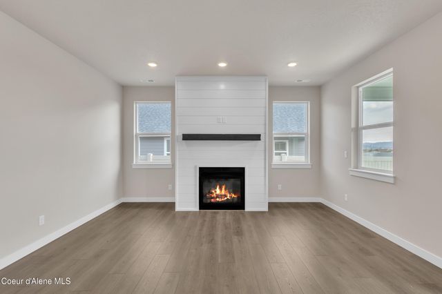 6908 N Coeur Terre BLVD, Coeur D'alene, ID 83815