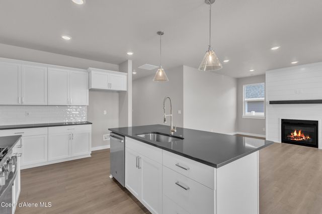 6908 N Coeur Terre BLVD, Coeur D'alene, ID 83815