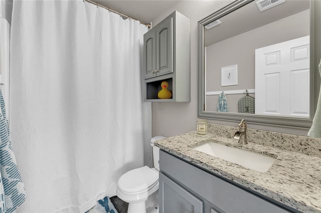 503 W Fitchberg Street, Siloam Springs, AR 72761