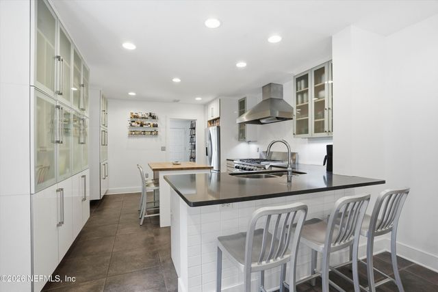 1905 LARGO Road, Jacksonville, FL 32207