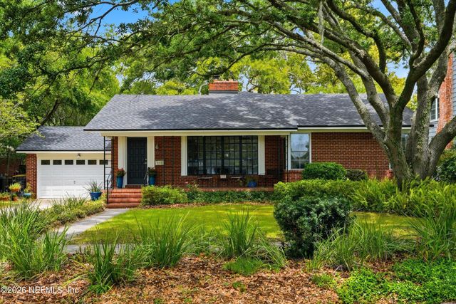 1905 LARGO Road, Jacksonville, FL 32207