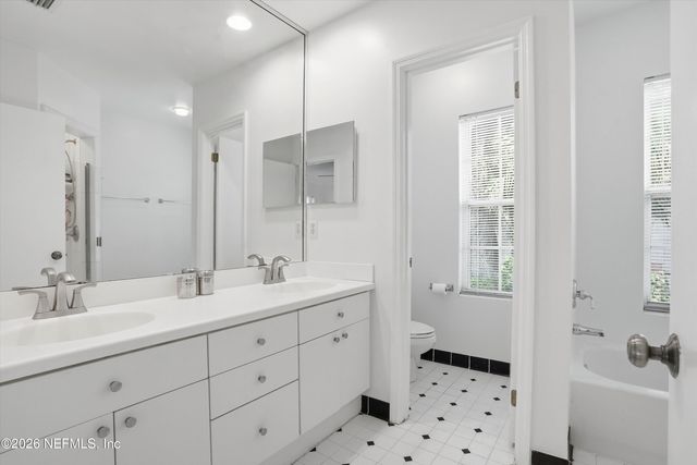 1905 LARGO Road, Jacksonville, FL 32207