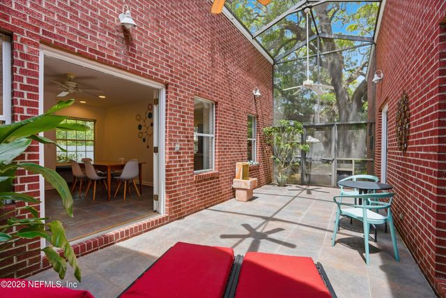 1905 LARGO Road, Jacksonville, FL 32207