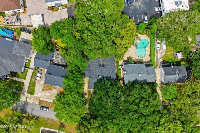 1905 LARGO Road, Jacksonville, FL 32207