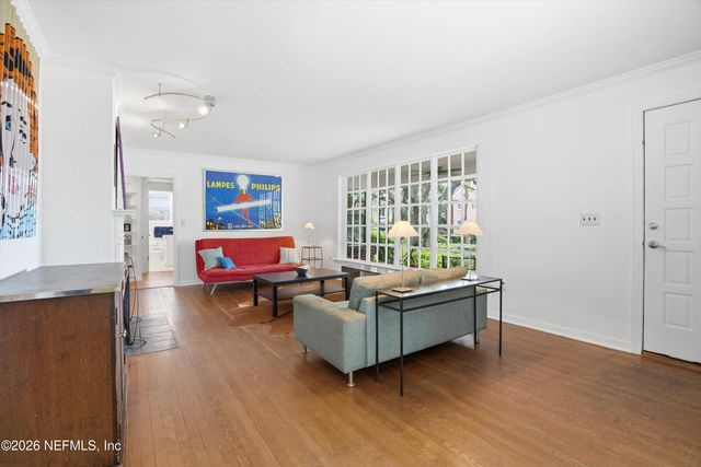 1905 LARGO Road, Jacksonville, FL 32207