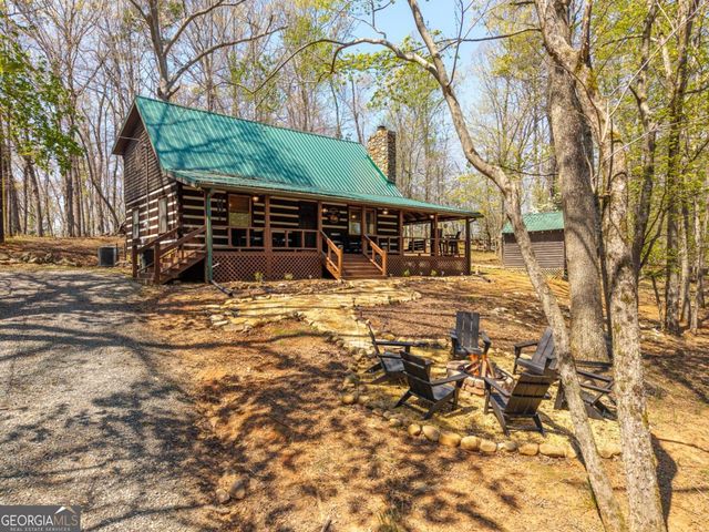 33 Foxhound Drive, Ellijay, GA 30540