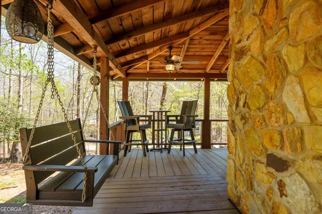 33 Foxhound Drive, Ellijay, GA 30540
