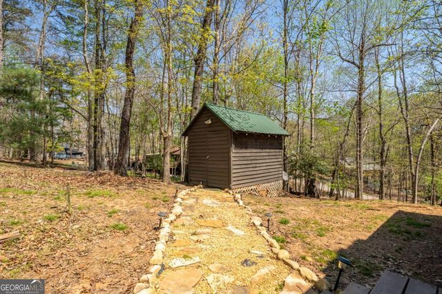 33 Foxhound Drive, Ellijay, GA 30540