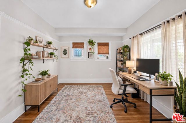1610 W 36th Place, Los Angeles, CA 90018