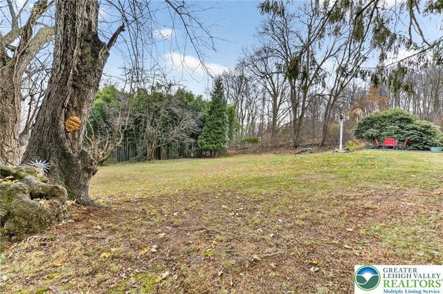 297 Forgedale Road, District Twp, PA 19504