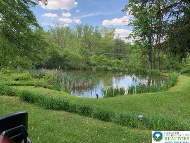 297 Forgedale Road, District Twp, PA 19504