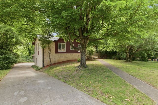 4912 Olivia Dr, Antioch, TN 37013