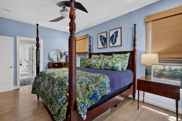 5189 Stablegate Lane, Hollywood, SC 29449