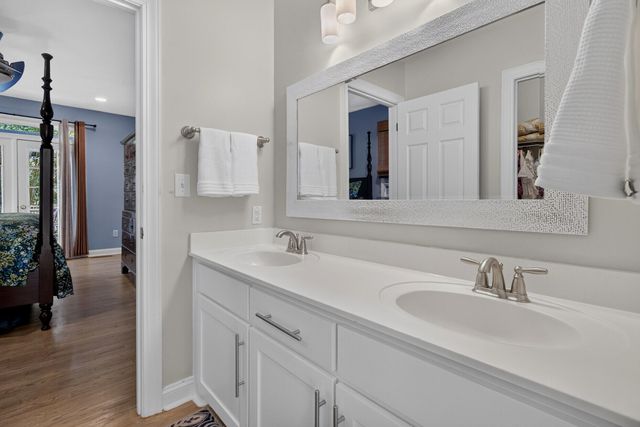 5189 Stablegate Lane, Hollywood, SC 29449