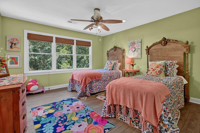5189 Stablegate Lane, Hollywood, SC 29449