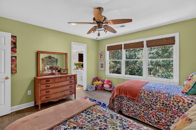5189 Stablegate Lane, Hollywood, SC 29449