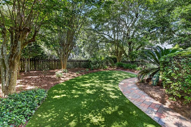 5189 Stablegate Lane, Hollywood, SC 29449