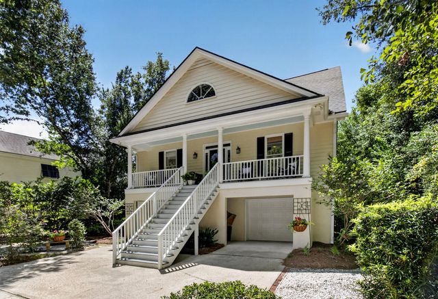 5189 Stablegate Lane, Hollywood, SC 29449