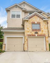 21335 La Pena, San Antonio, TX 78258