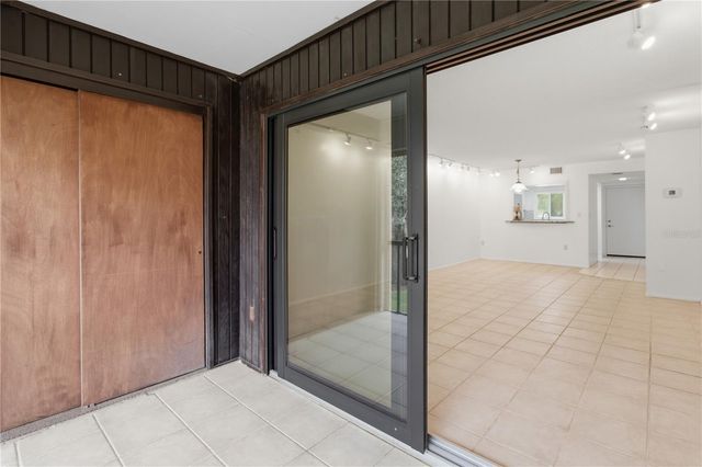 2448 CLUBHOUSE DRIVE 202, Sarasota, FL 34232