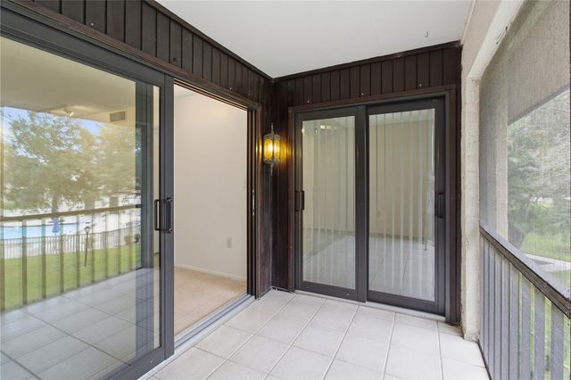 2448 CLUBHOUSE DRIVE 202, Sarasota, FL 34232