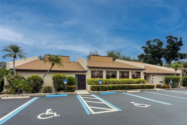 2448 CLUBHOUSE DRIVE 202, Sarasota, FL 34232