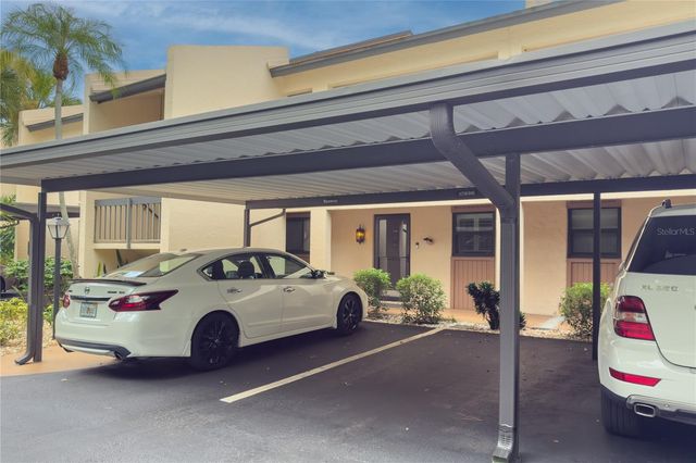 2448 CLUBHOUSE DRIVE 202, Sarasota, FL 34232