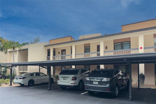 2448 CLUBHOUSE DRIVE 202, Sarasota, FL 34232
