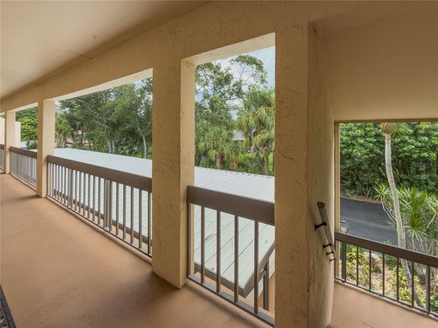 2448 CLUBHOUSE DRIVE 202, Sarasota, FL 34232