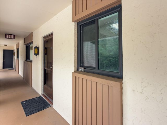 2448 CLUBHOUSE DRIVE 202, Sarasota, FL 34232