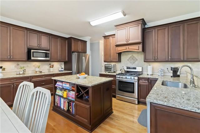 2759 Springfount Trail, Lawrenceville, GA 30043