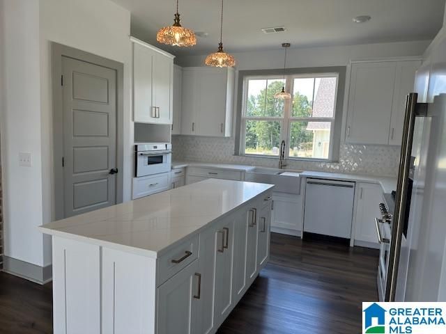 7855 BRAE VILLAGE DRIVE, Morris, AL 35116