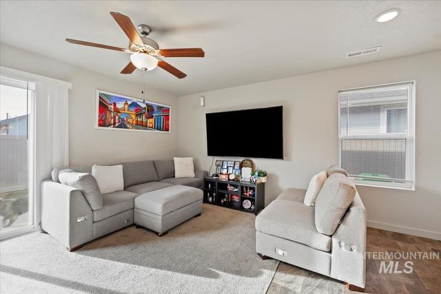 12149 W Greenstone St., Nampa, ID 83651