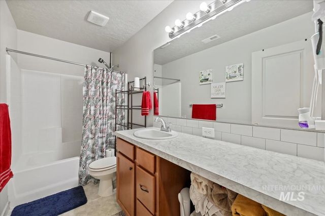 12149 W Greenstone St., Nampa, ID 83651