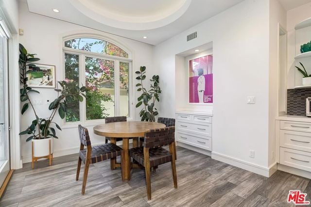 714 Euclid Street, Santa Monica, CA 90402