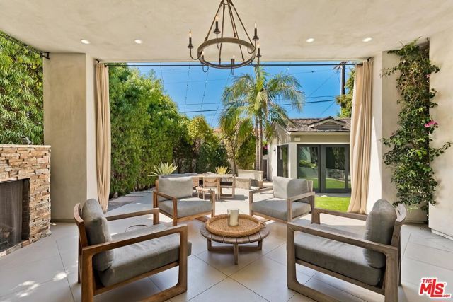 714 Euclid Street, Santa Monica, CA 90402