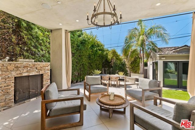 714 Euclid Street, Santa Monica, CA 90402