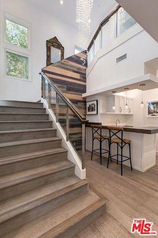714 Euclid Street, Santa Monica, CA 90402