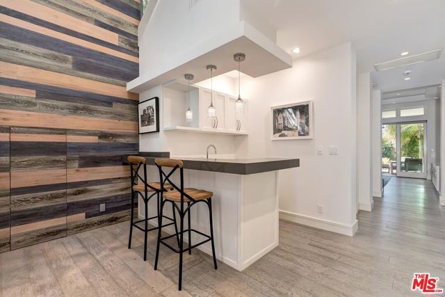 714 Euclid Street, Santa Monica, CA 90402