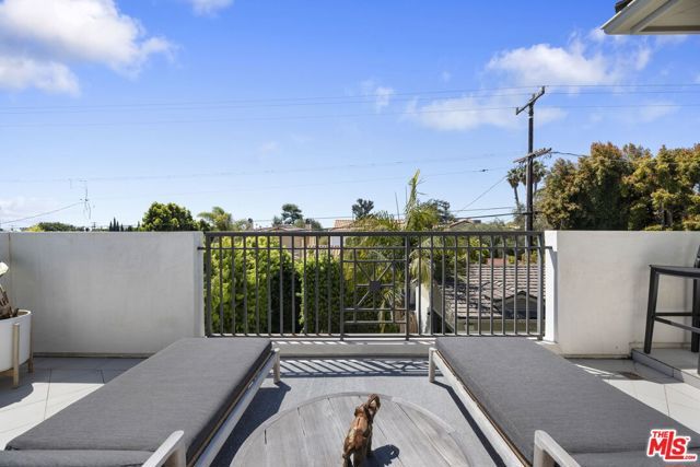 714 Euclid Street, Santa Monica, CA 90402