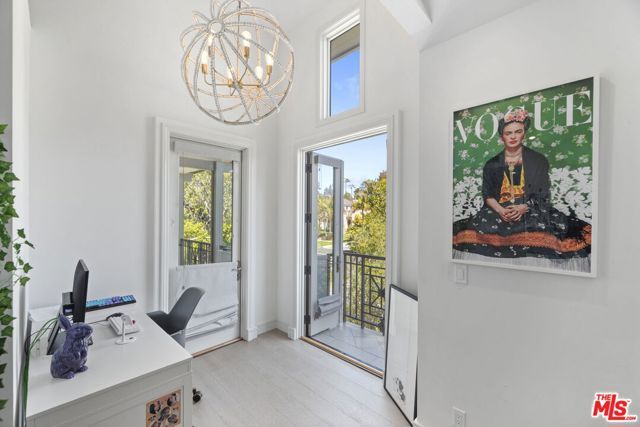 714 Euclid Street, Santa Monica, CA 90402