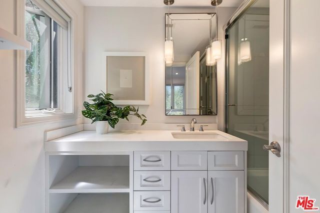 714 Euclid Street, Santa Monica, CA 90402