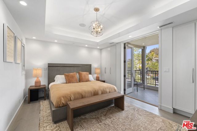 714 Euclid Street, Santa Monica, CA 90402