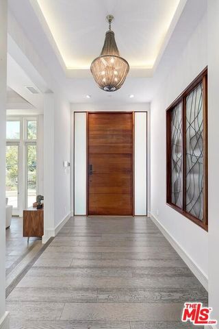 714 Euclid Street, Santa Monica, CA 90402