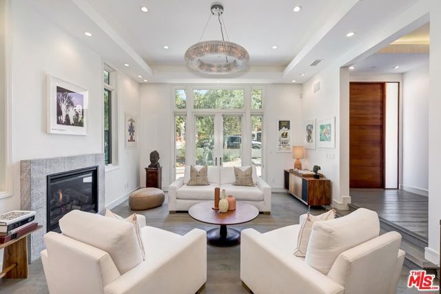714 Euclid Street, Santa Monica, CA 90402