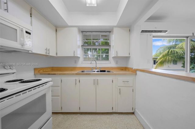 501 NE 82nd Ter 7, Miami, FL 33138