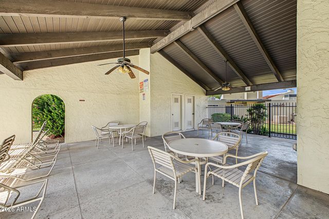 5621 N PALACIO Place, Phoenix, AZ 85014