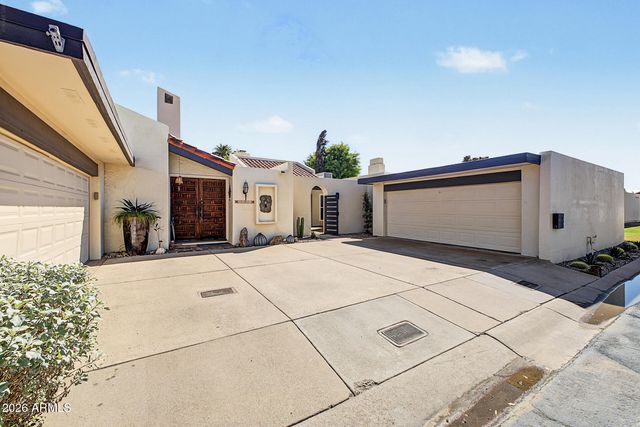 5621 N PALACIO Place, Phoenix, AZ 85014